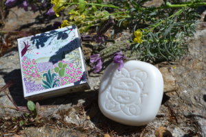 savonnette parfumée lavande jardin en Provence