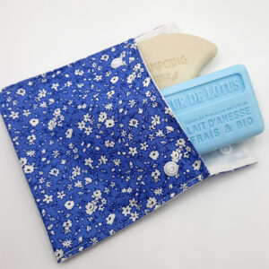 pochette zéro déchet bleue