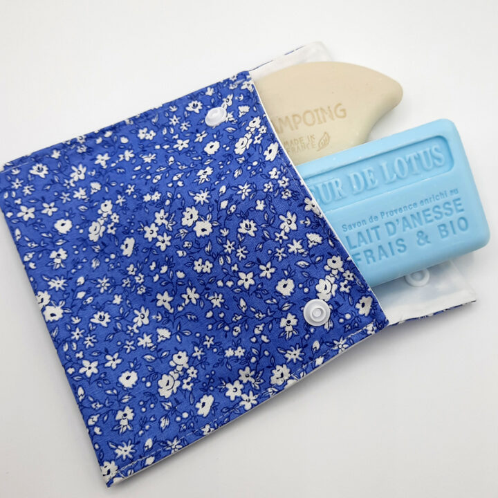 pochette zéro déchet bleue